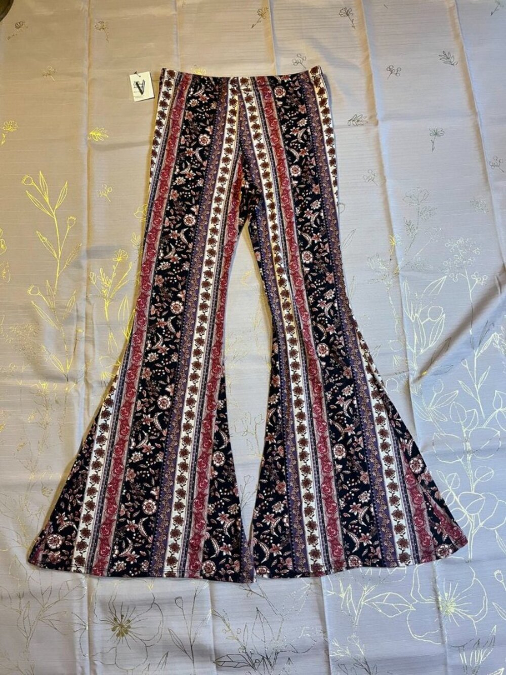Vibe Sportswear PatternedFloral Bell-Bottom Flare Stretch Pants NWT